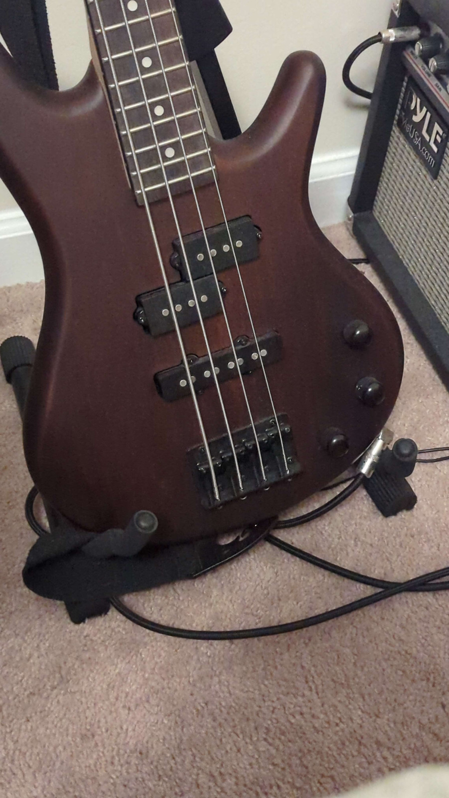 Ibanez 4 String Bass Guitar, Right, Walnut Flat (GSRM20BWNF