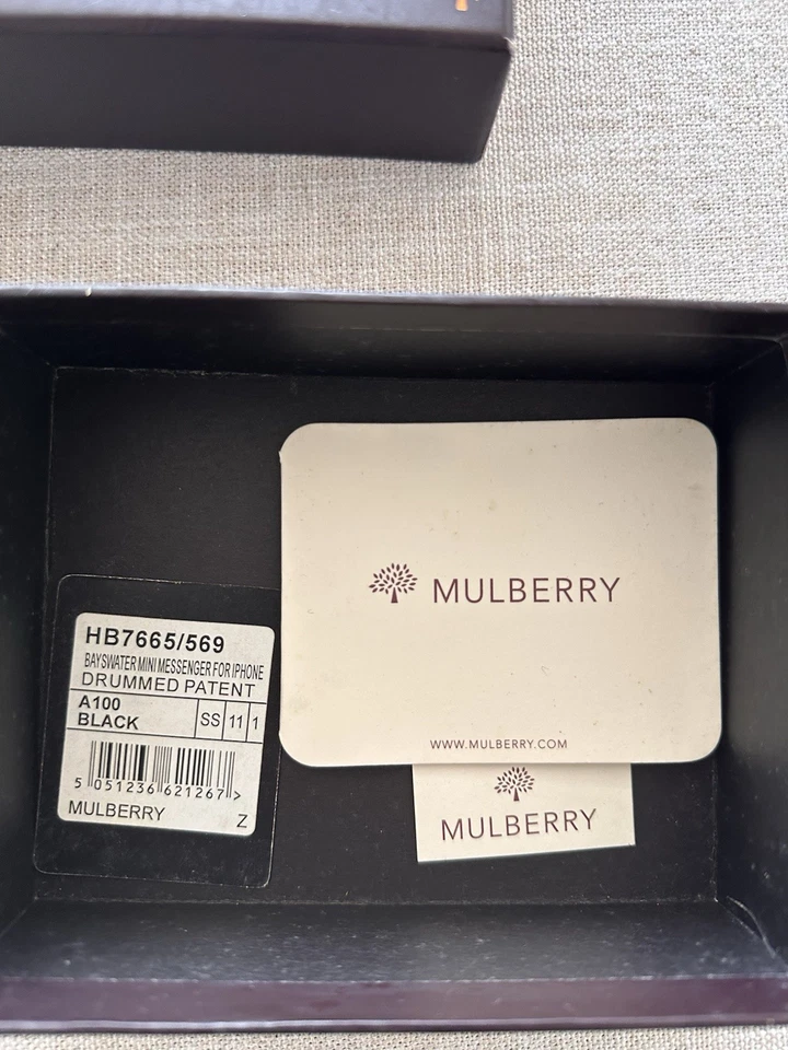 Mulberry Bayswater Mini Messenger iPhone Black Patent Leather Crossbody, photo 2 of 5