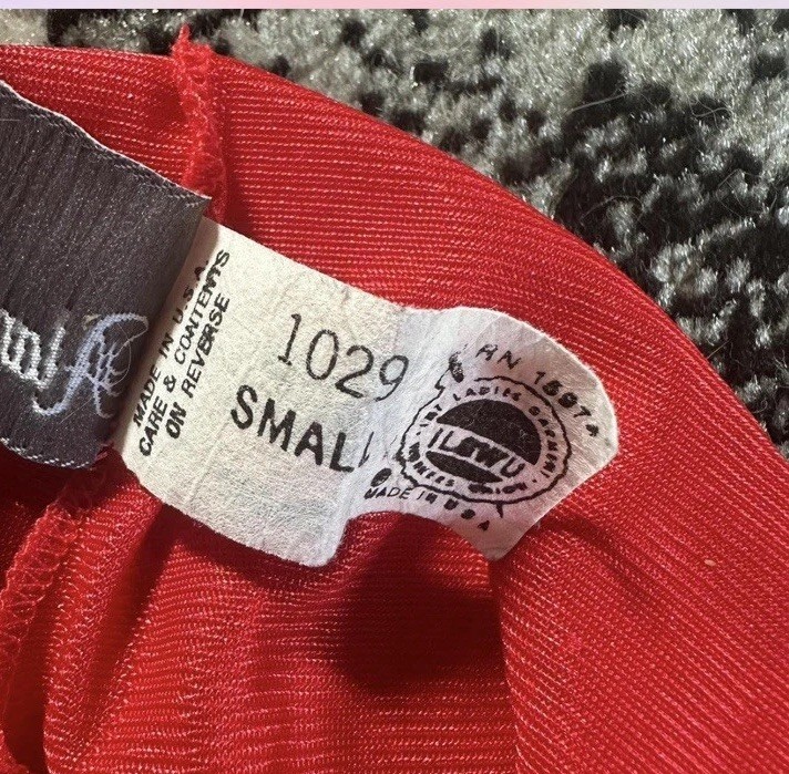 VTG 80s Alana Gale Red Lace Romper Playsuit Teddy Nylon Size Small