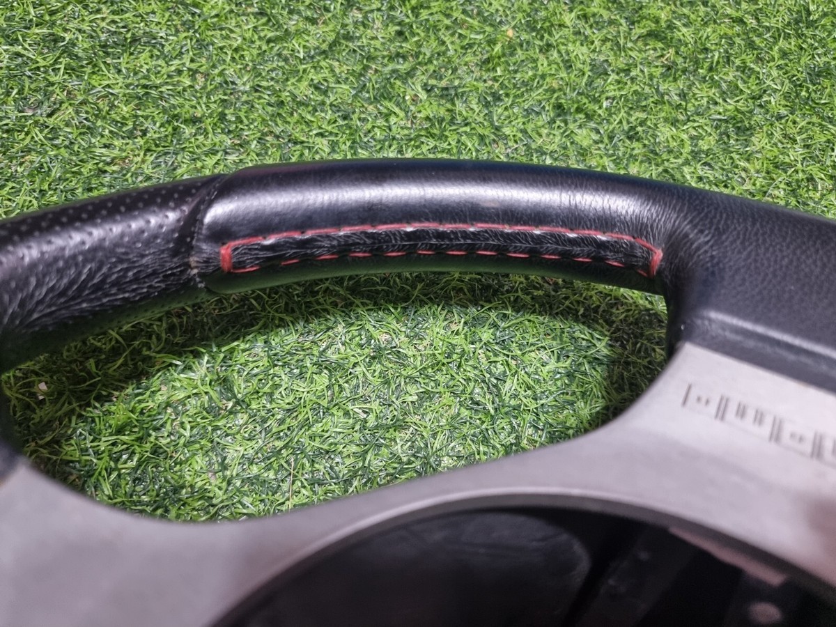 rare JDM NISSAN MOMO STEERING WHEEL RED STITCH Z33 350Z 370Z