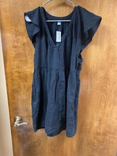 NWT Women's "Old Navy" black Dress. Size L petite