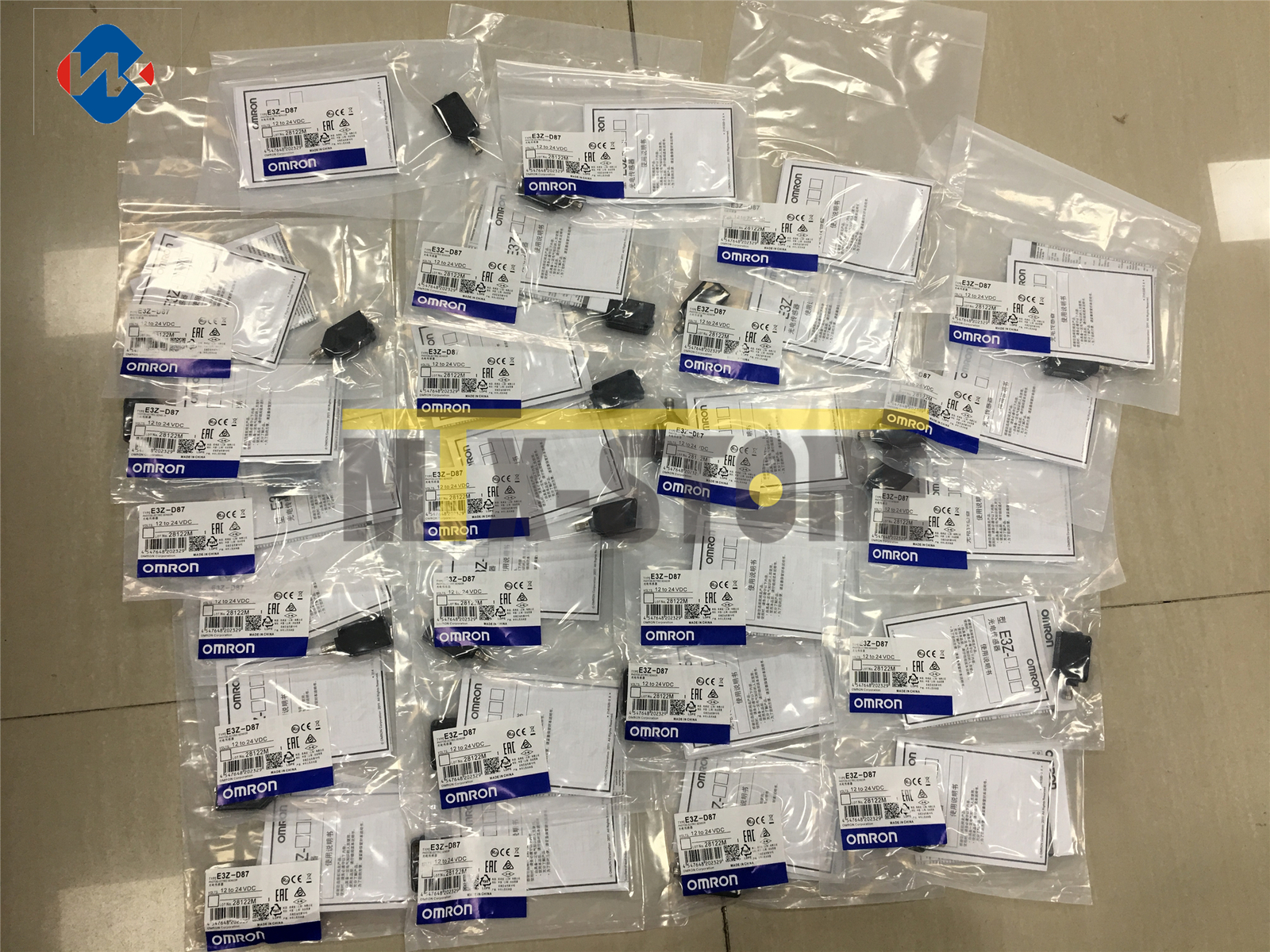 1PC  Omron Brand New Photoelectric Switch E3Z-D87
