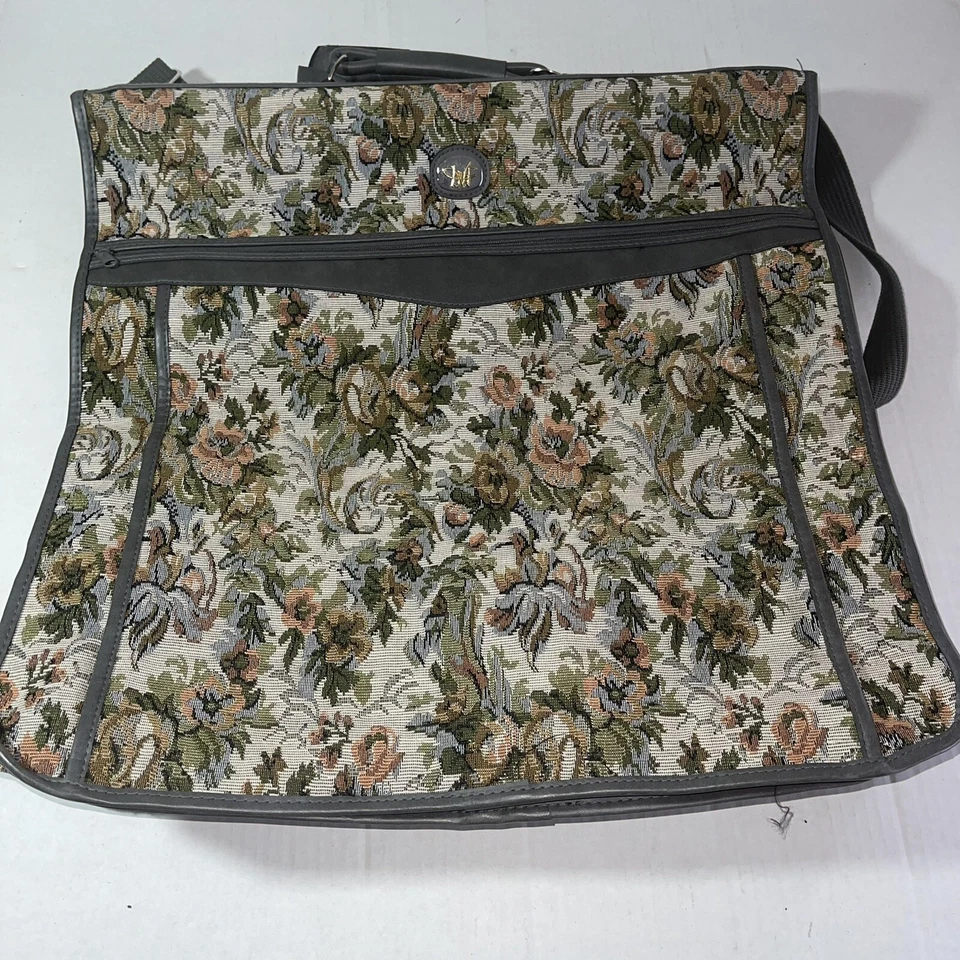 Vintage Diane von Furstenberg Tapestry 4 Piece Luggage Signature Set - Image 4 of 4