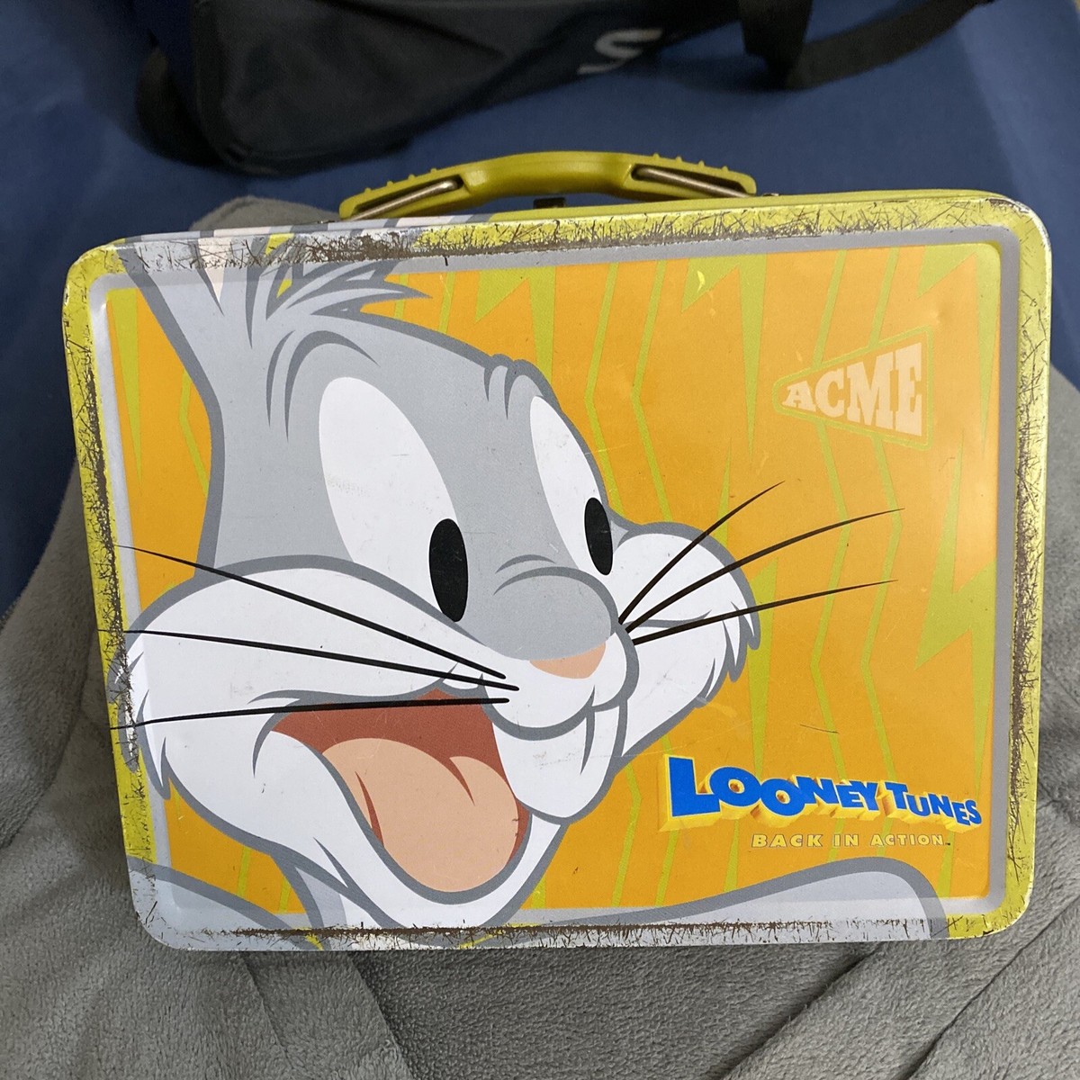 Bugs Bunny / ACME Metal Lunch Box - Looney Tunes Back In Action