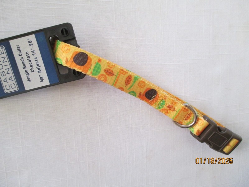 Casual Canine Jungle Bunch Dog Collar - 5/8" Adjustable (14"-20")