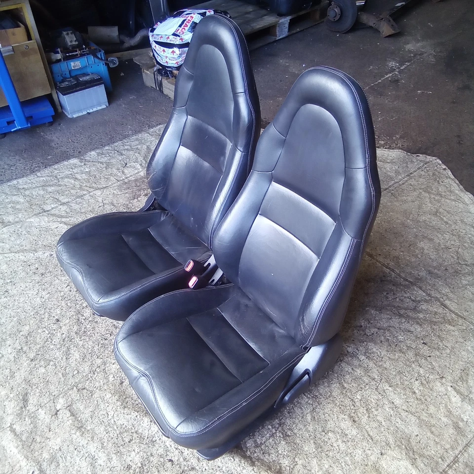 Toyota MR2 Roadster Mk3 1999-2007 PAIR Front Black Leather Tombstone Seats - Image 2 of 4