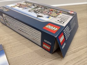 LEGO Mini Modulars (10230) W/ Box and instructions incomplete