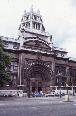 Foto 6x4 Victoria and Albert Museum Westminster um 1981