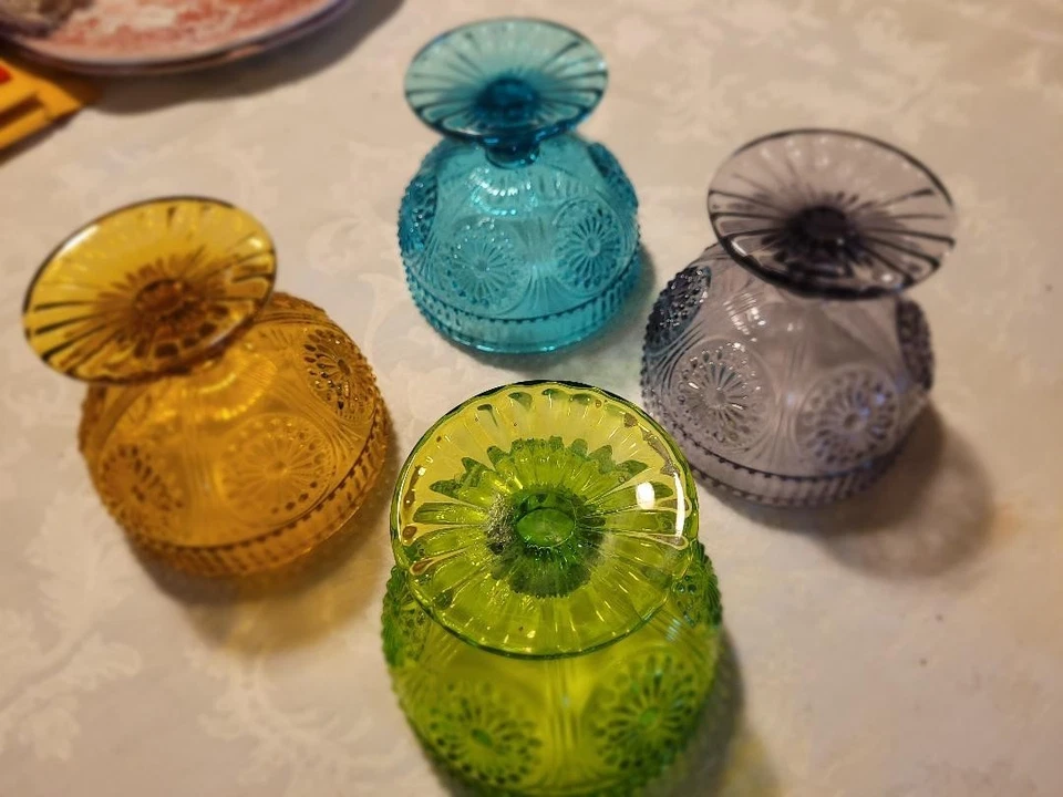 Juego 4 Godinger Florentino? Tazas de postre Apx 4x3,75" colores variados Foto 3 de 4