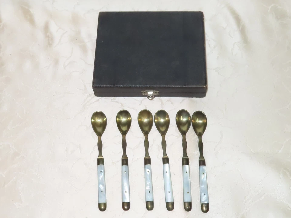 Antico Madre Perla Ottone Cucchiaio Posate! Con Box Posate! 6 Pezzi - Immagine 3 di 4