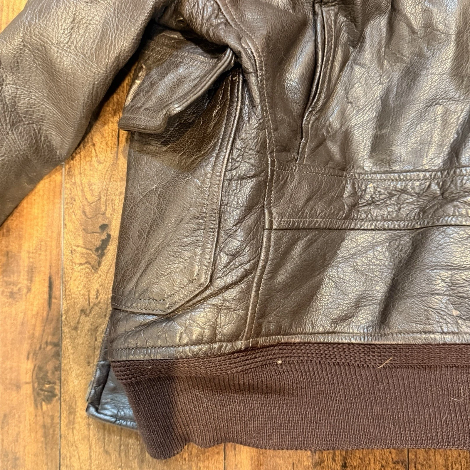 U.S. Military B-3 Brown Leather Bomber Jacket Fur Trim Zip Wool Lined Pockets 42 image 10