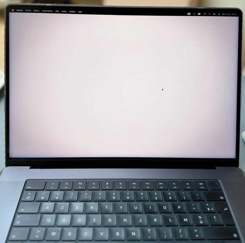 Apple MacBook Pro 16" M3 Pro · 18GB · 512GB, photo 2 sur 5