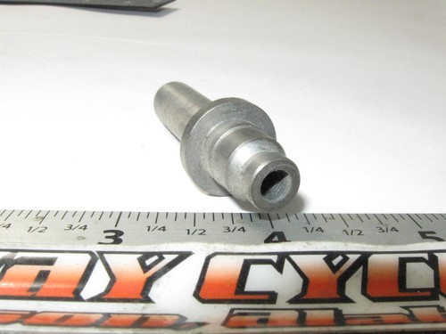 HONDA SL125 CL100 CL125 XL100 TL125 NOS EXHAUST VALVE GUIDE 12023-324-310 jh - Picture 3 of 4