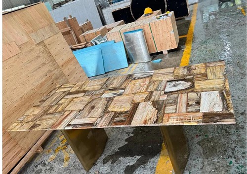 "Handmade Petrified Wood & Agate Coffee/Center Table - Unique Gemstone Agate Top - Picture 2 of 8
