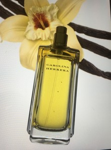 perfume carolina herrera classic
