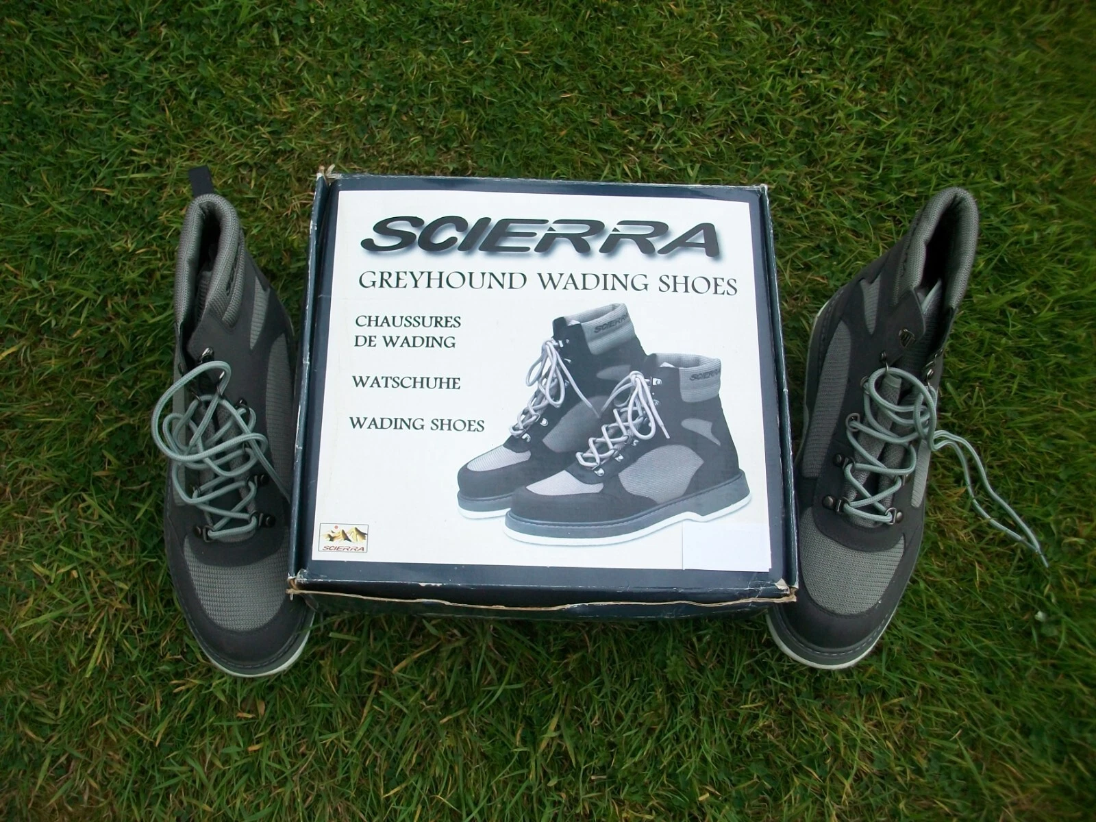 Scierra Greyhound Wading Boot/Shoes Felt Sole Fly Fishing Boots Grey size 6/7*