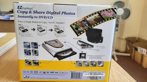 EZDIGIMAGIC DM220-D08e PHOTO BACKUP DVD BURNER - Picture 1 of 5