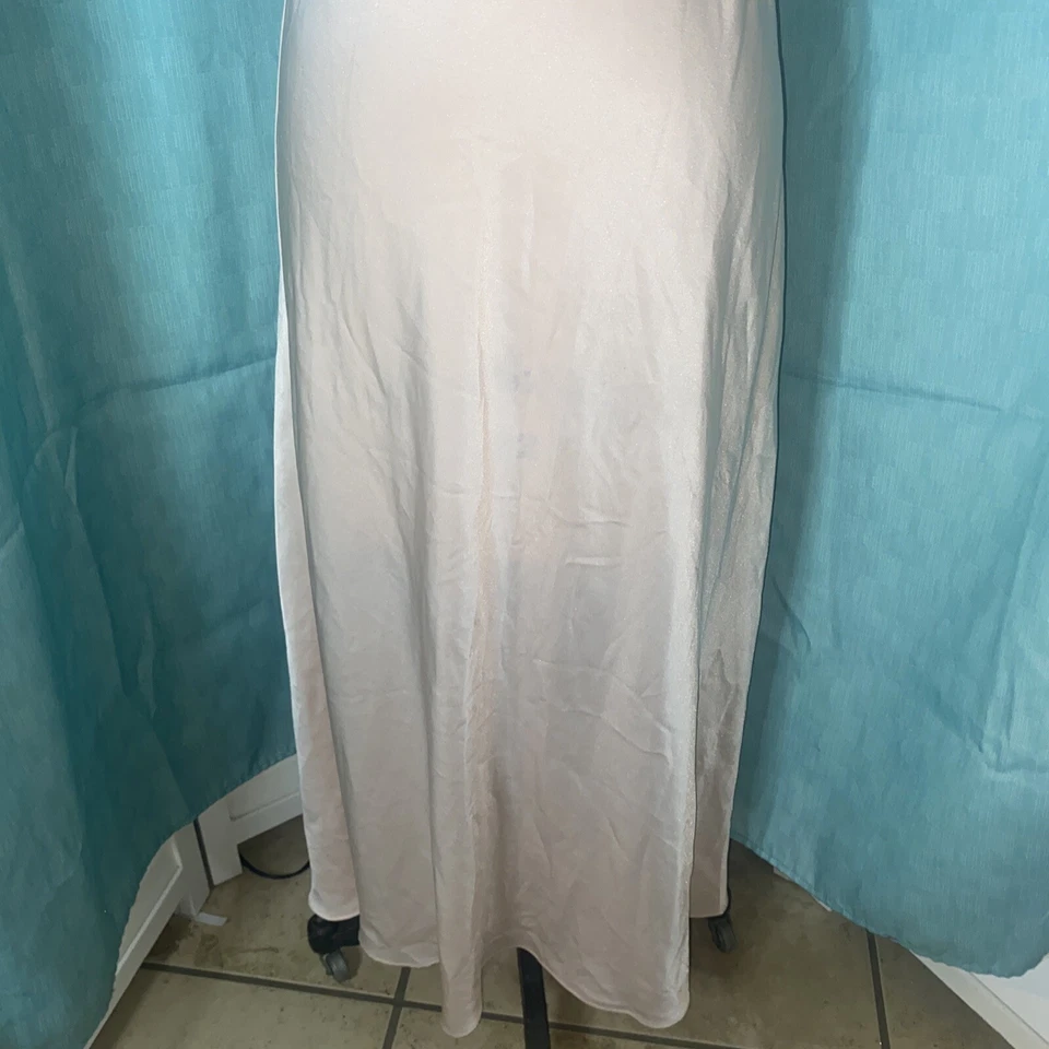 Vestido De Colección F Cera Hilrsoz Saks Fifth Avenue Satén y Encaje Pequeño Hecho en EE. UU. Foto 3 de 4