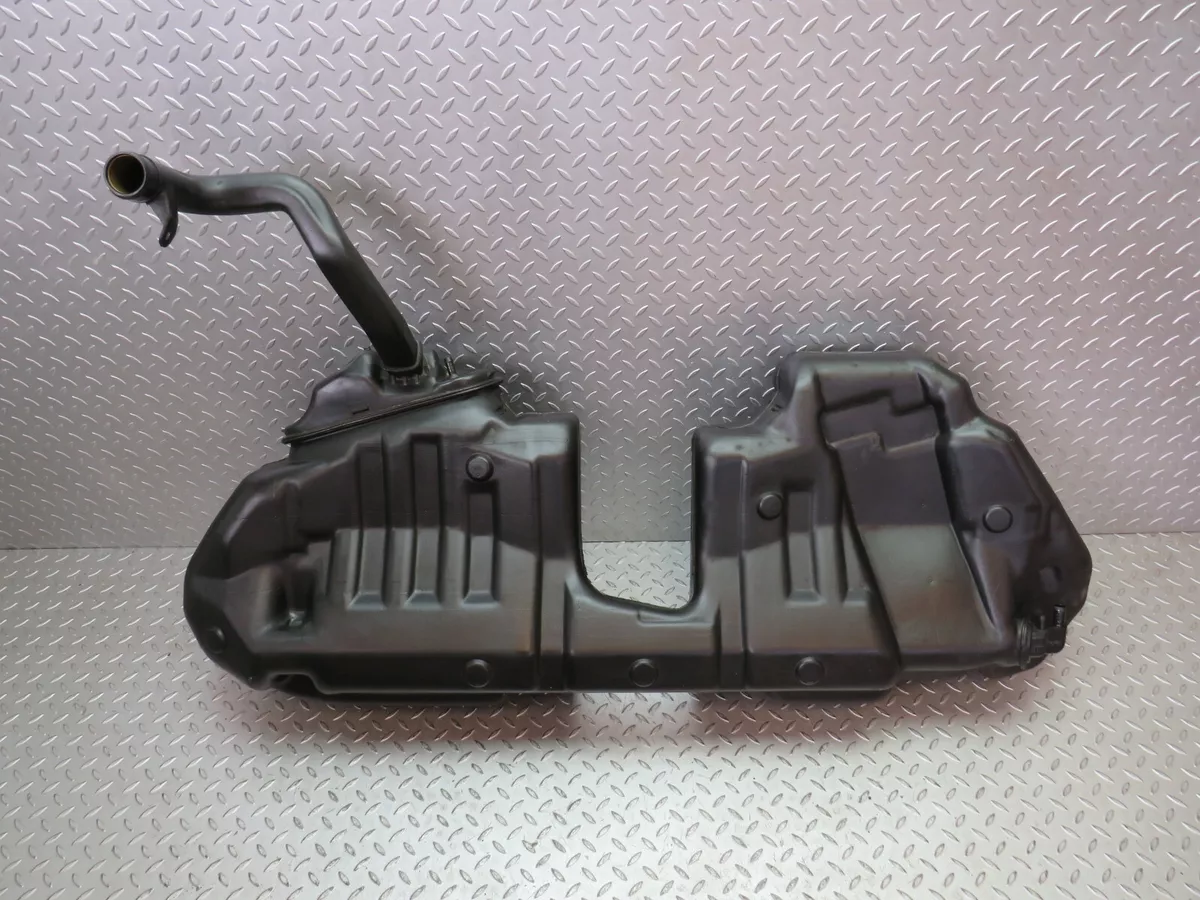 W202 fuel tank deals