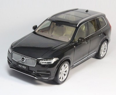 Volvo xc90 1 18
