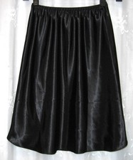 NEW SMALL VINTAGE FARR WEST GLOSSY BLACK SATIN POLY HALF SLIP 152 21