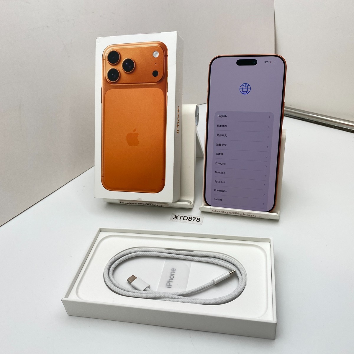 Apple iPhone 17 Pro Max - 256GB - Cosmic Orange (AT&T/Cricket ONLY