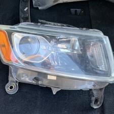2014 Jeep Grand Cherokee Right Passenger Side Head Light Lamp Oem 2014 Jeep Grand Cherokee Right Passenger Side Head Light Lamp Oem