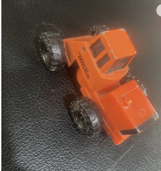 Mini 3" Vintage Tonka Tractor Toy 1992 Orange Metal and plastic small