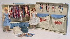 Vintage 1960s Barbie Doll LOT Bubblecut & Midge w/Clothes Accessories & Case 