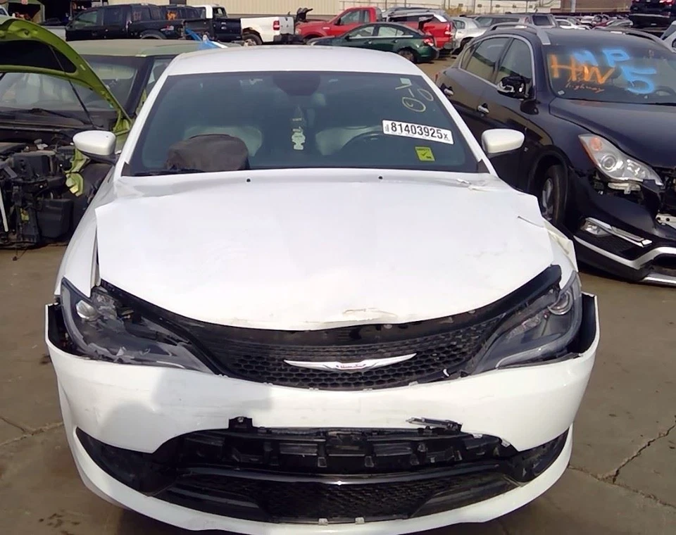 2015 Chrysler 200 Driver Left LH Sun Visor in Black w/ Illumination Foto 2 de 4