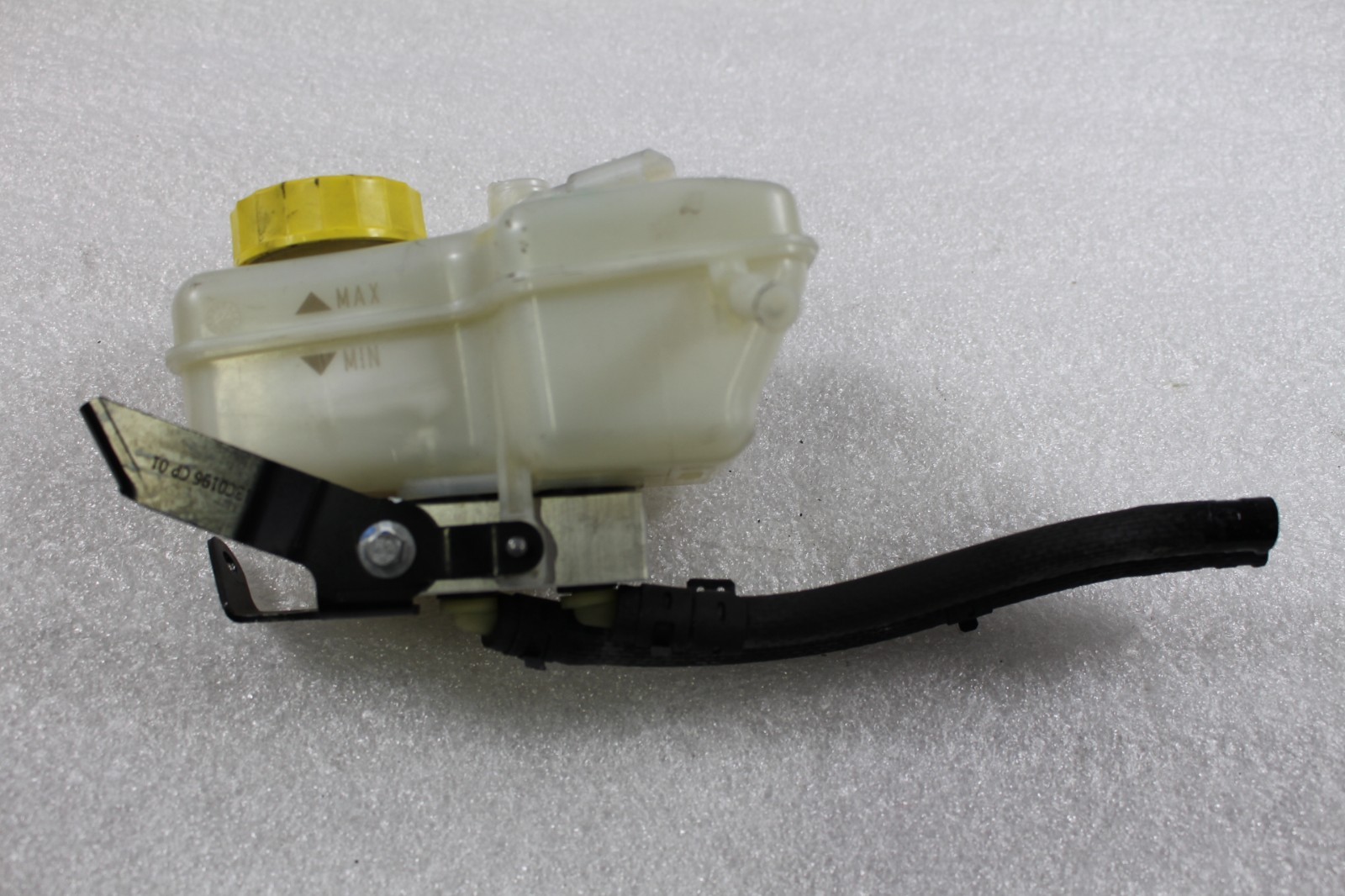 McLaren 720s, Brake Fluid Reservoir, Used, P/N 13C0198CP