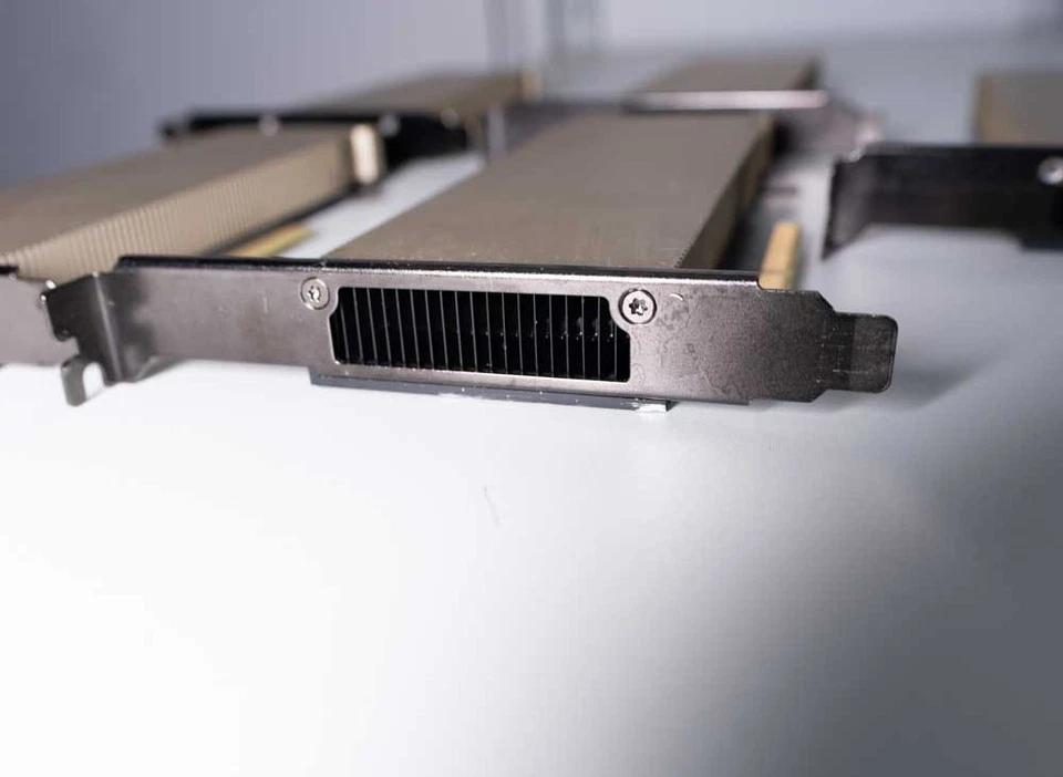 Dell NVIDIA A2 16GB GDDR6 PCIe 4.0 x8 AI Inference GPU Accelerator Card - Image 4 of 4