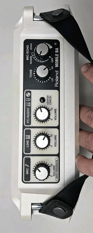 Roland Mobile BA Battery Power Portable Stereo Speaker White Tested WORKS  - Image 2 of 4
