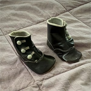 Black & White Leather Boots with White Button Details, Pair (2pc)