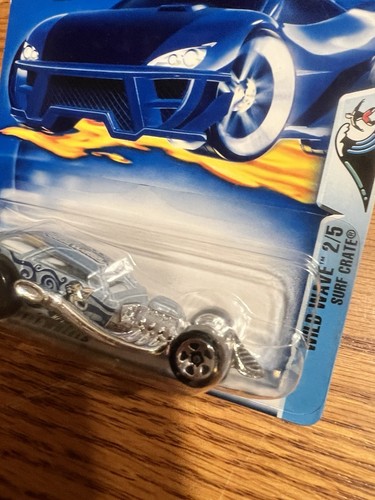 2003 Hot Wheels #056 Wild Wave Series 2/5 Surf Crate sp5 wheels 35th Anniversary - Picture 5 of 5