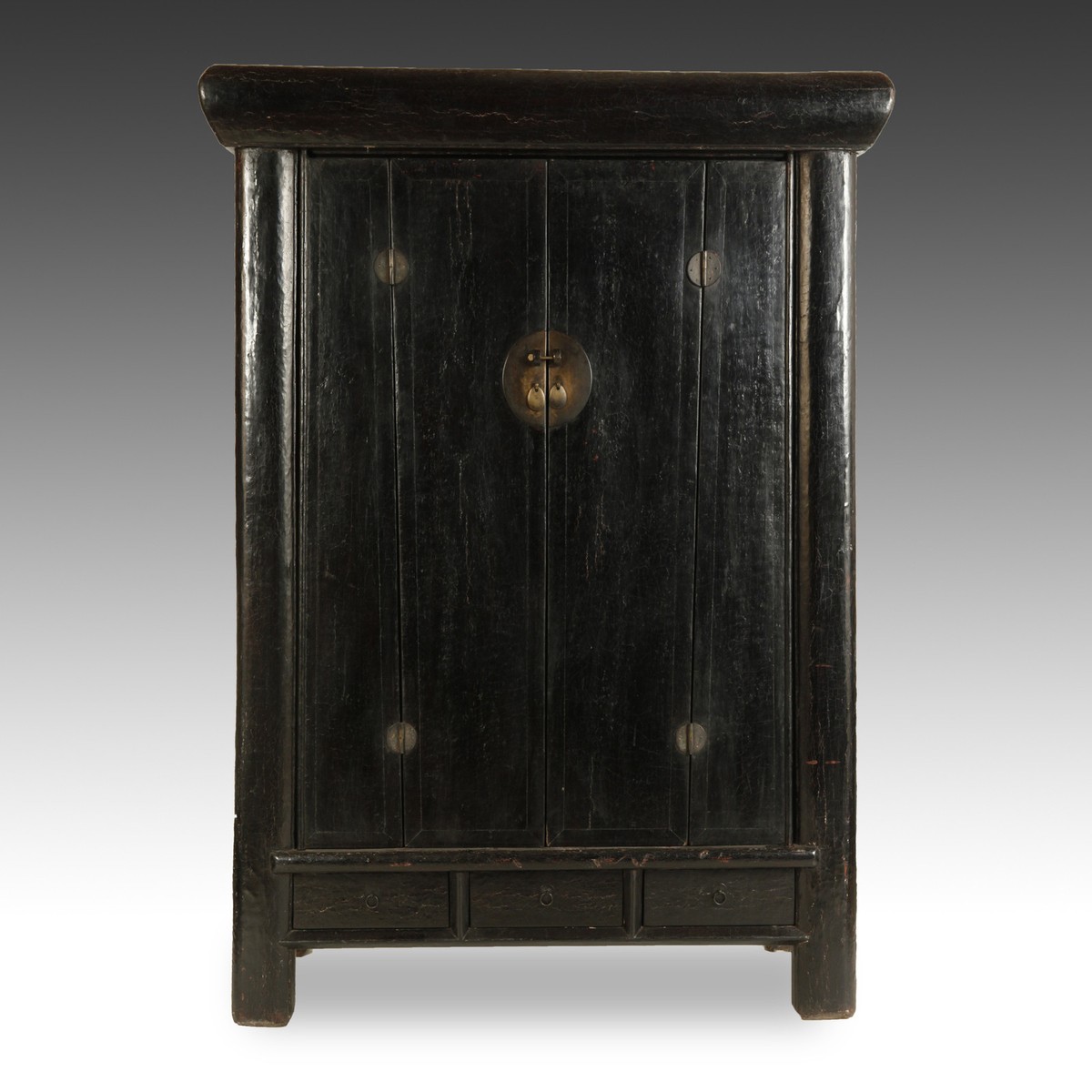 Elm Tapered Cabinet From Shanxi - 19thC Elm Tapered Cabinet From Shanxi - 19thC