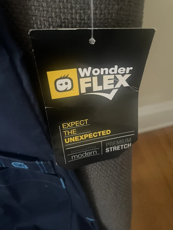 Wonder Wink Women’s Medical Scrub Top Chest Pocket S/S Navy Blue Size XS NWT - Image 3 of 4