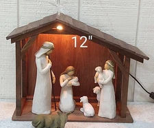 Traditional Walnut Nativity Stable w/floor/Creche/Christmas Manger Scene