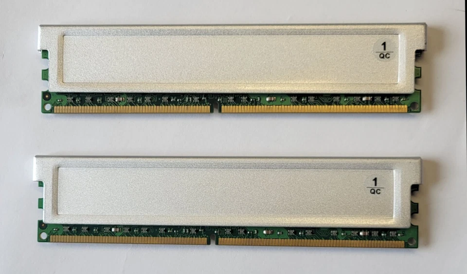 Super Talent 2GB SST Kit (2x1GB) T8UX2GC5 DDR2-800 PC6400 64X8 CL5 - Image 3 of 3