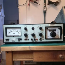 BRUEL & KJAER 1023 B&K TYPE 1023 SINE GENERATOR