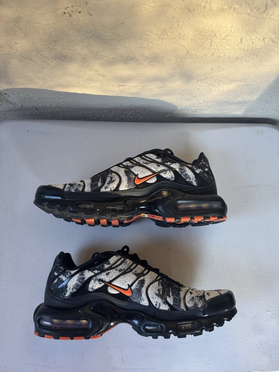Nike Air Max Plus Black Orange Camo for Sale | Authenticity