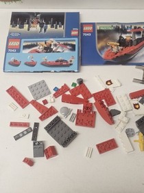 LEGO World City 7043 Complete with Instructions And Mini Fig No Box