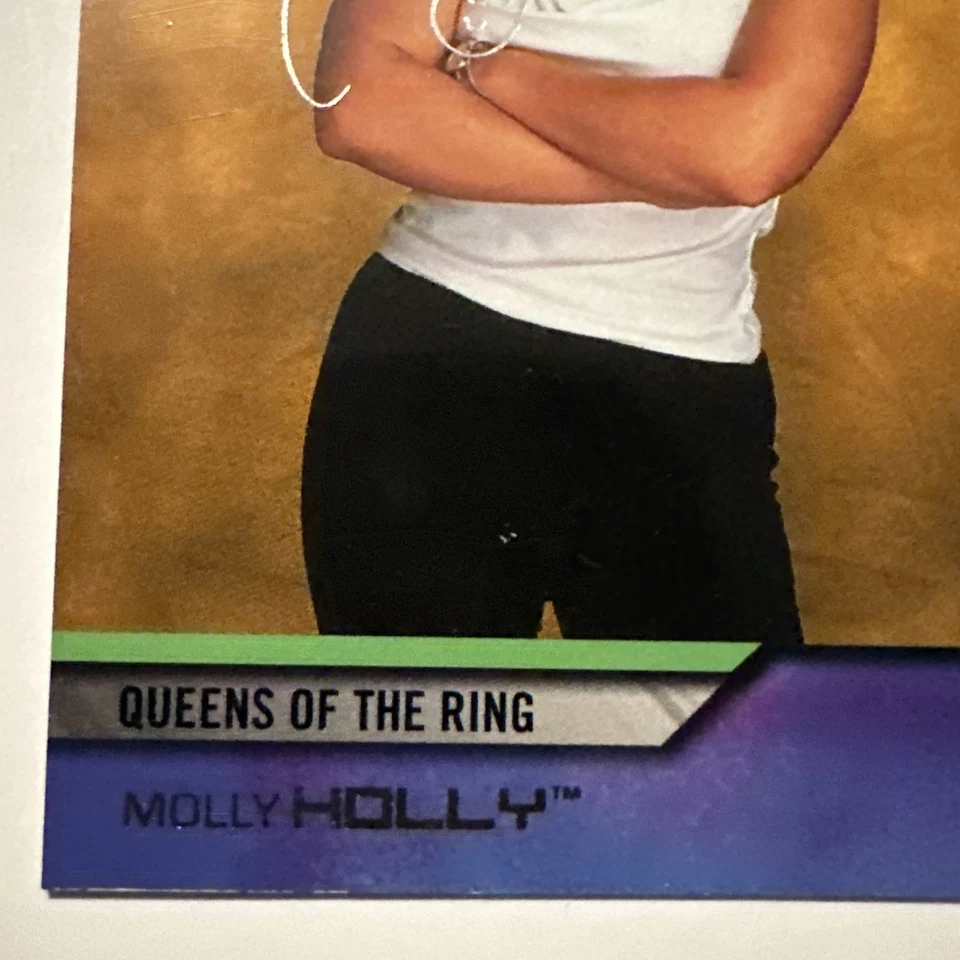 Molly Holly 2002 FLEER WWE RAW vs SMACKDOWN WRESTLING QUEEN OF THE RING #75 - Image 4 of 4