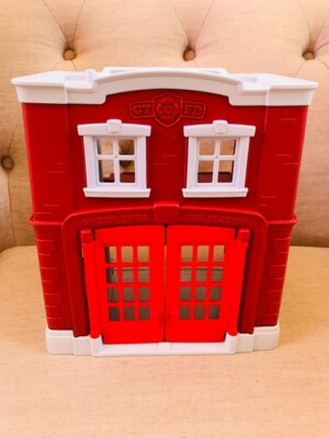 green toys fire station playset