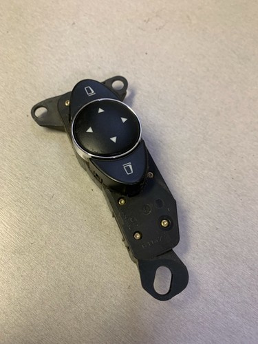 Mercedes E-Klasse W211 S211 Spiegel Schalter Spiegelverstellung 2118215779