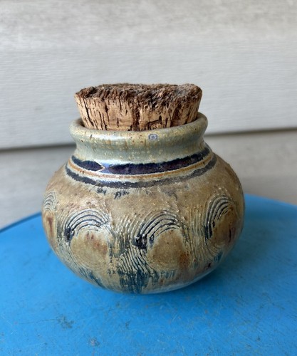 Primitive Blue Tan Swirls Rustic Studio Art Pottery Jar Corked 4" Signed