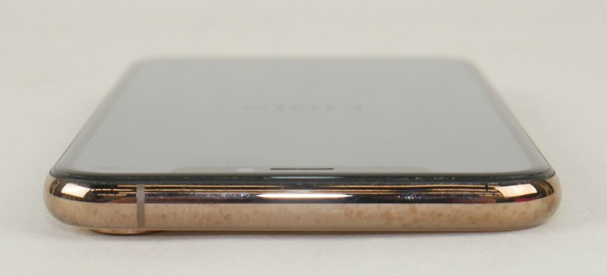 Apple iPhone XS 64GB Gold Sprint Locked Grade C MT8L2LL/A No Apple iPhone XS 64GB Gold Sprint Locked Grade C MT8L2LL/A No