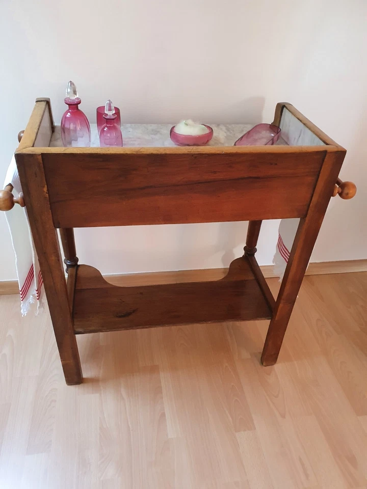 table de toilette ancienne - Photo 2/3