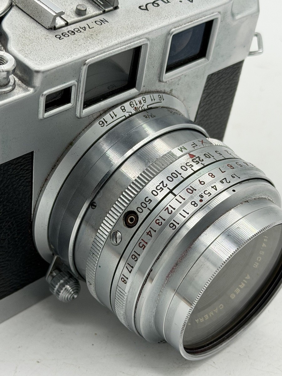 Aires 35-IIIL Rangefinder 35mm Camera w/ H Coral 45mm f1.9 Lens