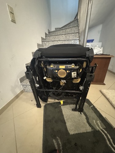 VW Golf 7 Vordersitz Fahrersitz Schwarz  Gebraucht